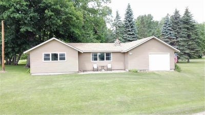 /international/us/18849-460th-street-kathio-twp-mn-110100808696/