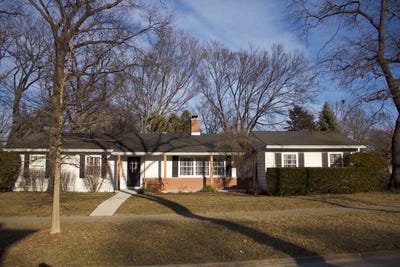 /international/us/lake-forest-il-110108029257/