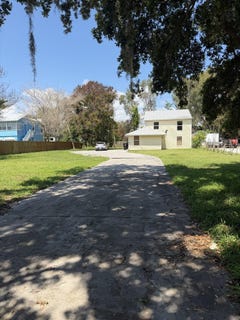/international/us/311-n-11th-street-fort-pierce-fl-110108389202/
