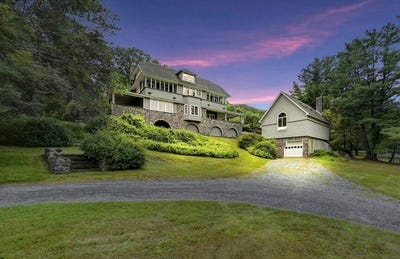 /international/us/664-griscom-road-buck-hill-falls-pa-110100681351/