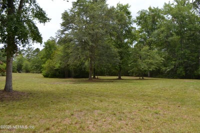 /international/us/n-yellow-pine-circle-glen-st-mary-fl-110100030355/