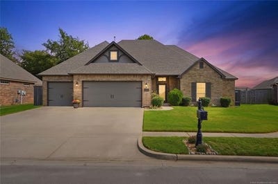 /international/us/13419-s-poplar-street-glenpool-ok-110110354204/