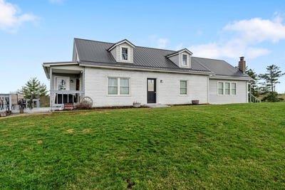 /international/us/5348-proctor-creek-road-proctor-wv-110105357632/