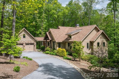 /international/us/587-autumn-sky-drive-hendersonville-nc-110108220954/