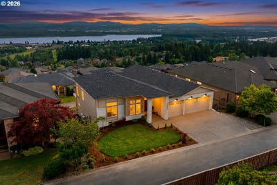 /international/us/727-w-alder-ct-washougal-wa-110108474169/