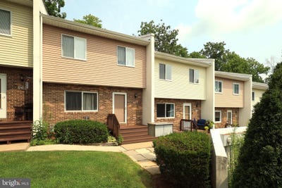 /international/us/868-galen-drive-state-college-pa-110119581098/