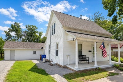 /international/us/105-s-pine-st-lindsborg-ks-110108782949/