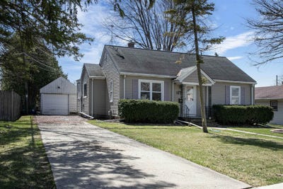 /international/us/758-madison-street-neenah-wi-110107313844/