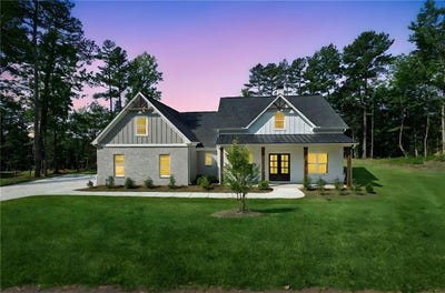 /international/us/5680-mack-way-gainesville-ga-110099988069/