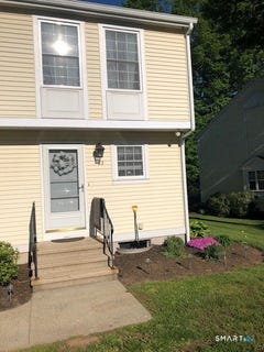 /international/us/1367-hanover-avenue-meriden-ct-110109246736/