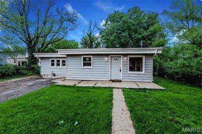 /international/us/226-n-8th-street-belleville-al-110099686858/