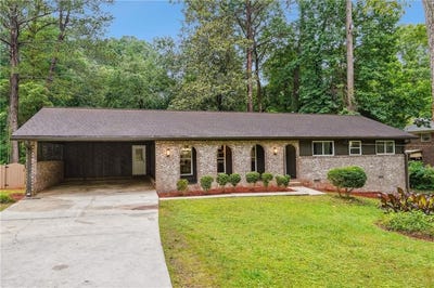 /international/us/2771-smithsonia-way-tucker-ga-110099801749/