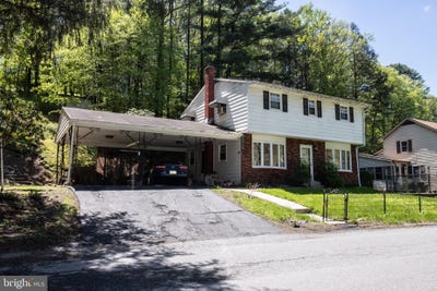 /international/us/120-low-road-pottsville-pa-110099268334/