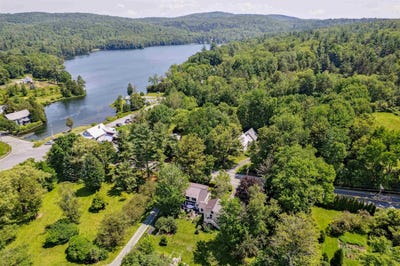 /international/us/6077-vt-route-12-barnard-vt-110101521189/