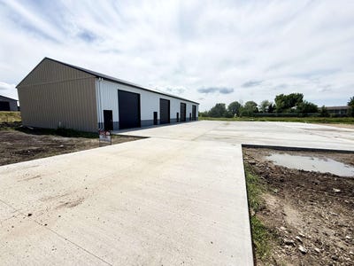 /international/us/3311-37th-st-spirit-lake-ia-110100950282/?lang=zh-cn