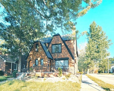 /international/us/19000-chandler-park-drive-grosse-pointe-mi-110108567778/