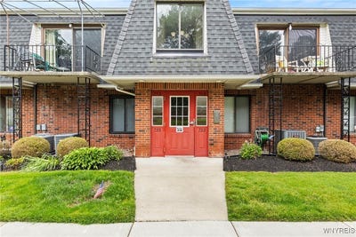 /international/us/75b-foxberry-drive-amherst-ny-110100310621/