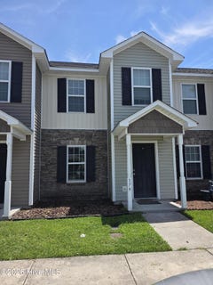 /international/us/179-glen-cannon-drive-jacksonville-nc-110108467699/