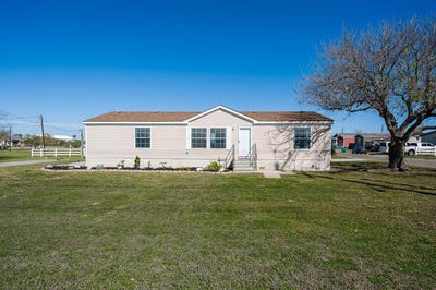 /international/us/2222-demory-lane-aransas-pass-tx-110104911318/