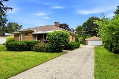 /international/us/204-s-reedwood-drive-joliet-il-110108947098/