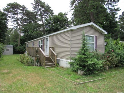 /international/us/525-m5-riverleigh-avenue-riverhead-ny-110096107007/