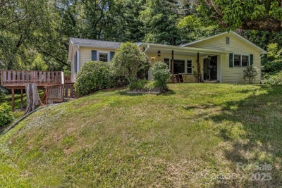 /international/us/48-allen-drive-waynesville-nc-110100831273/
