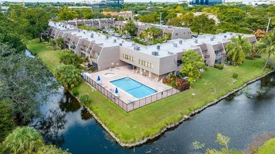 /international/us/9050-nw-28th-street-coral-springs-fl-110101432965/?lang=id