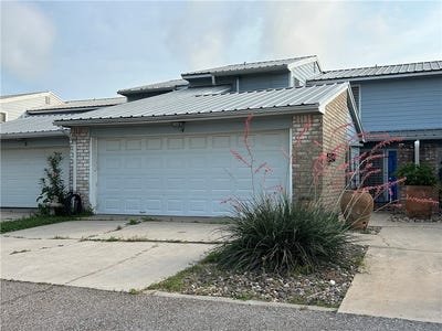 /international/us/840-cliff-drive-portland-tx-110106340641/