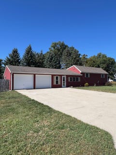 /international/us/305-e-6th-street-lake-park-ia-110094672651/
