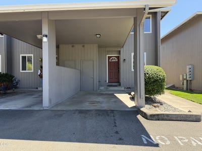 /international/us/310-ne-terry-lane-grants-pass-or-110108988421/