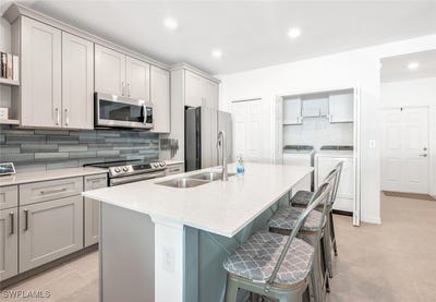 /international/us/14195-oviedo-place-fort-myers-fl-110096160657/