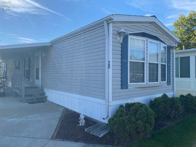 /international/us/8175-north-shore-boulevard-marblehead-oh-110102876503/