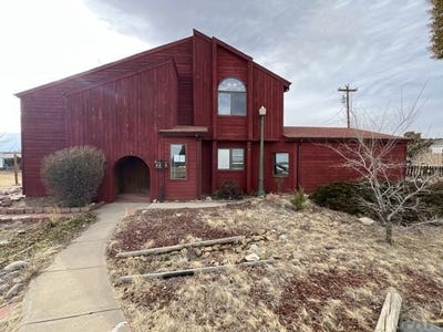 /international/us/625-n-champa-ave-walsenburg-co-110106208926/