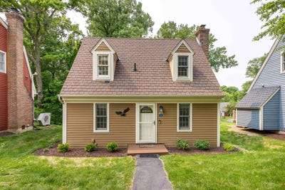 /international/us/23-thatcher-lane-galena-il-110100028850/