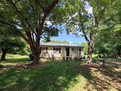 /international/us/3542-heights-school-rd-pamplin-va-110107891061/