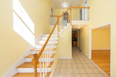 /international/us/469-walnut-st-shrewsbury-ma-110108803854/