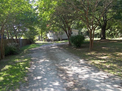 /international/us/100-autumn-lane-moncks-corner-sc-110109185594/