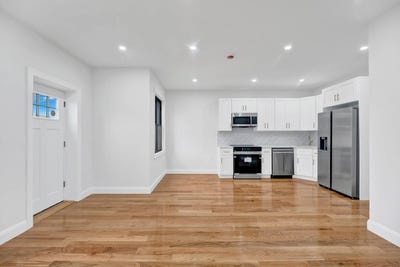 /international/us/1559-remsen-ave-brooklyn-ny-110107720781/