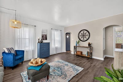 /international/us/4463-n-36th-st-milwaukee-wi-110109059734/