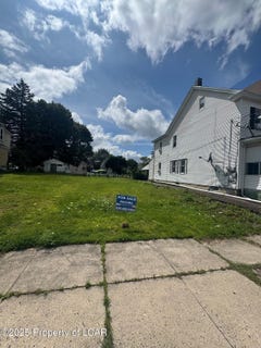 /international/us/590-mckinley-street-hazleton-pa-110101362327/
