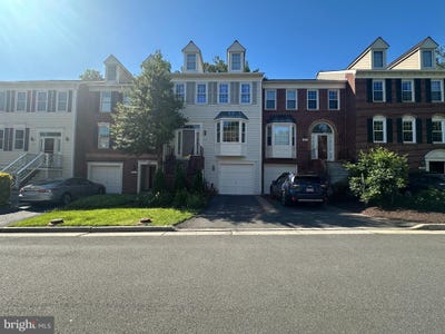 /international/us/6809-mclean-province-circle-falls-church-va-110108424417/