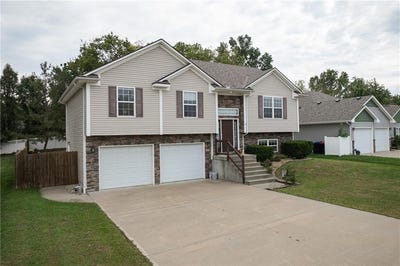 /international/us/605-oakmont-drive-warrensburg-mo-110120064968/