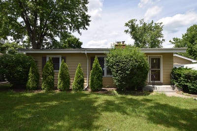 /international/us/2226-central-road-glenview-il-110108824345/