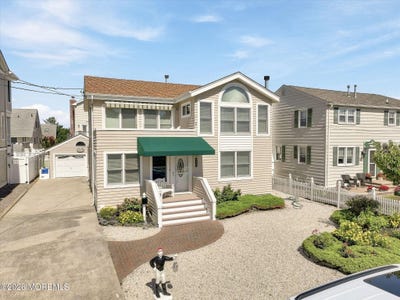 /international/us/121-w-new-jersey-avenue-long-beach-twp-nj-110120067513/