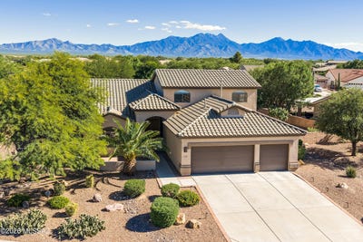 /international/us/1316-n-marshview-lane-green-valley-az-110120460709/