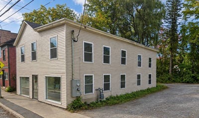 /international/us/13-15-east-street-fort-edward-ny-110110086534/