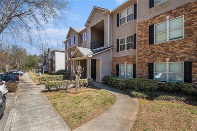 /international/us/5303-fairington-club-drive-lithonia-ga-110098257484/