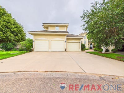 /international/us/203-grandview-circle-garden-city-ks-110109011277/