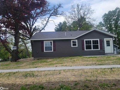 /international/us/207-e-jefferson-street-mount-ayr-ia-110101041716/
