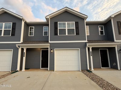 /international/us/28-teagan-s-terrace-jonesborough-tn-110108658816/